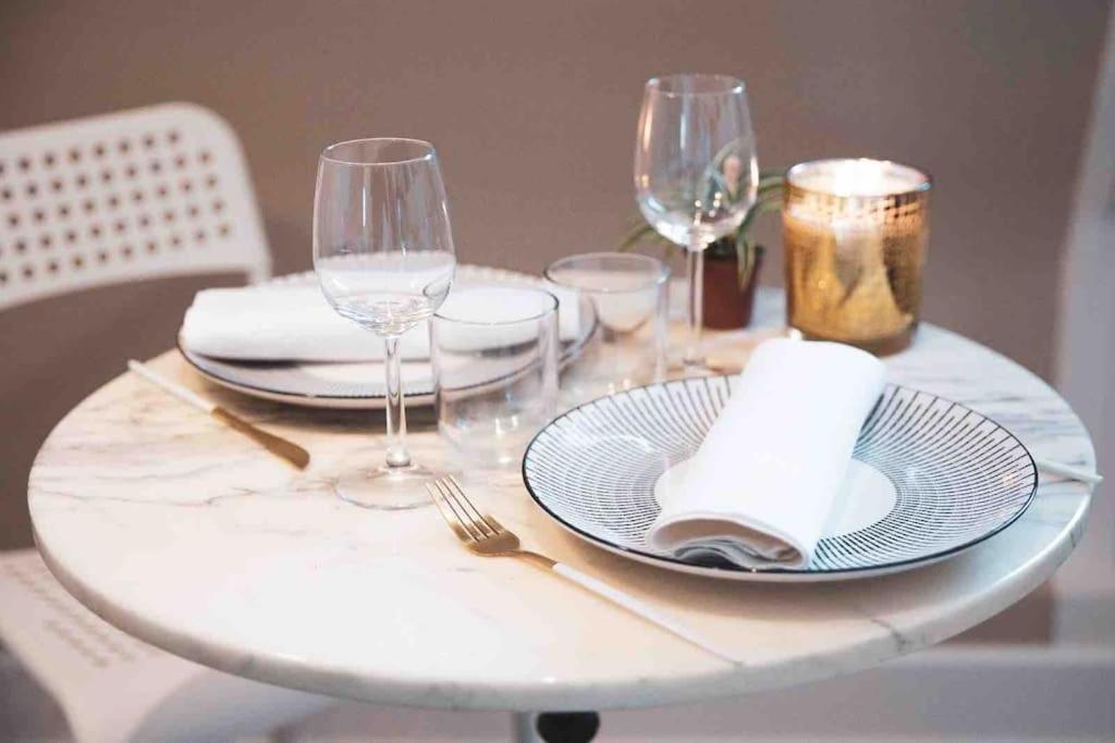 La Suite 7 Gite Urbain Charleville-Mézières Екстериор снимка