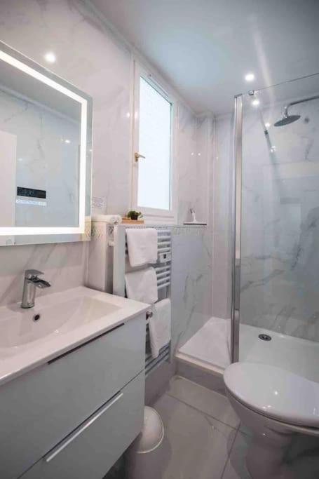 La Suite 7 Gite Urbain Charleville-Mézières Екстериор снимка